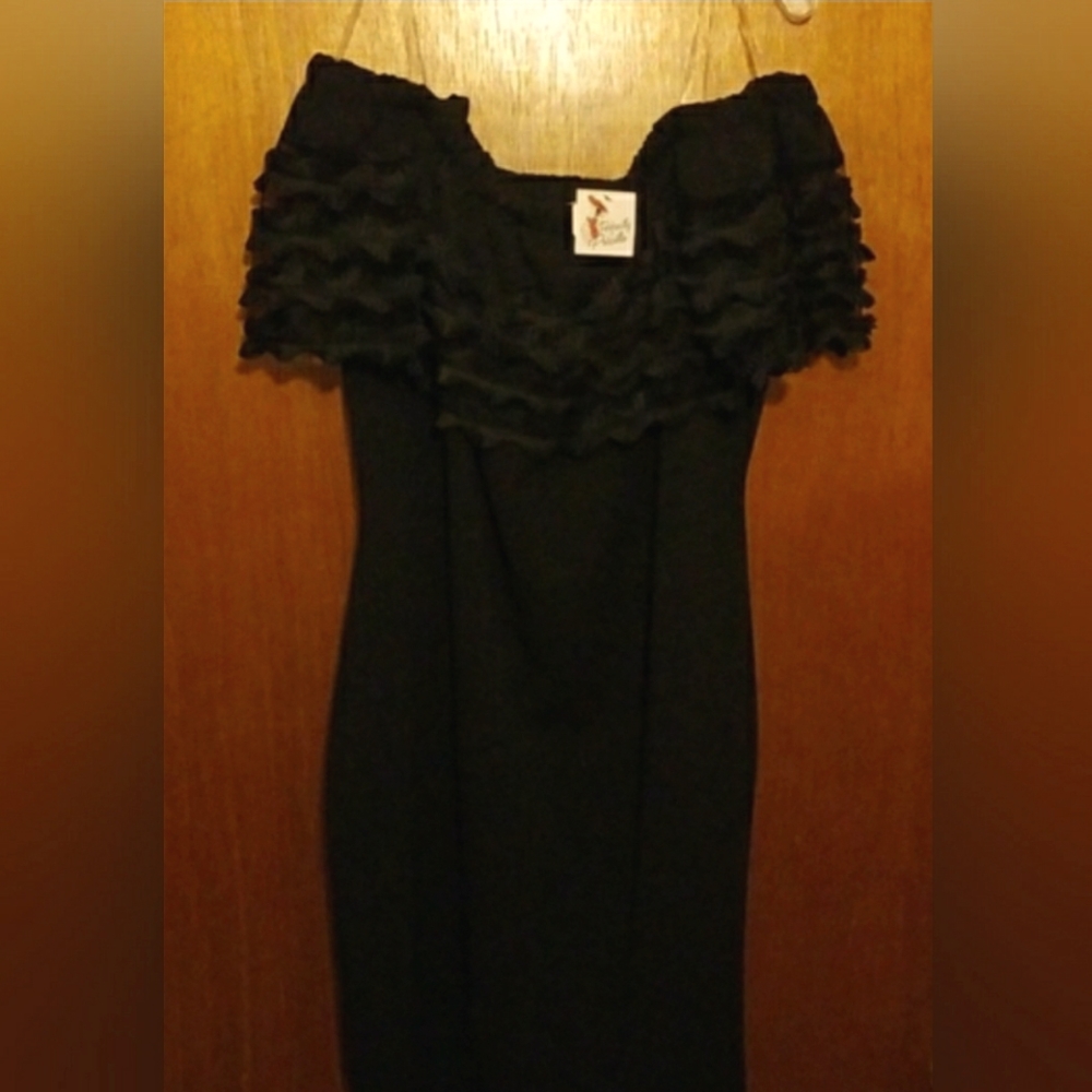 LBD - Picture 2 of 2